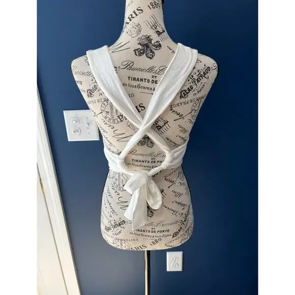 Blue Blush white halter crisscross back Tie crop top - Picture 2 of 5